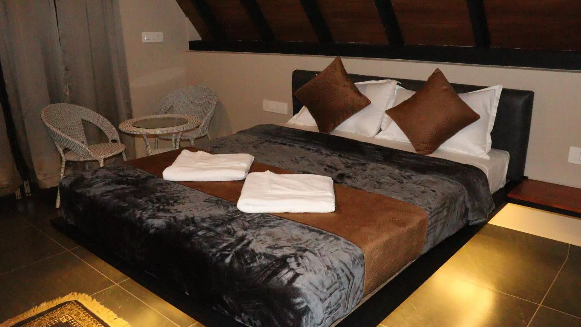 Alojamento de Turismo Rural Cicadas Nature Resort - A Frame Cottages Wayanad